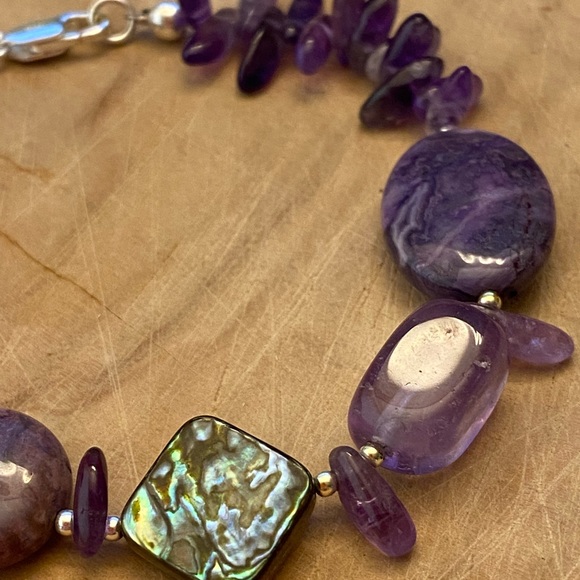 Beautiful Amethyst, abalone, and agate or Charoite 925 sterling silver bracelet - Picture 7 of 12